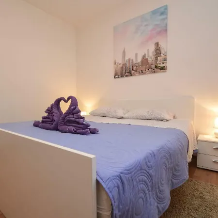 Ferienhaus Stipe By Interhome Smilcic