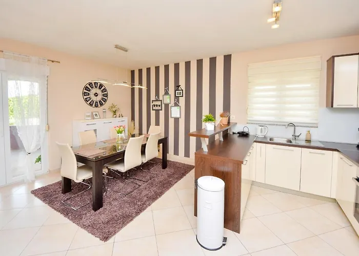 Stipe By Interhome Дом отдыха *