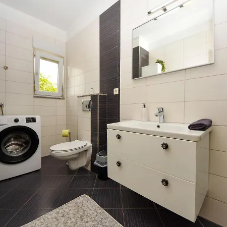 Stipe By Interhome Ferienhaus *